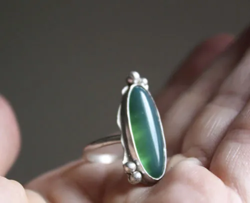 Zéphyrine, anillo con piedra a elegir en plata, ónix, ojo de tigre, howlita, ágata roja o ágata verde