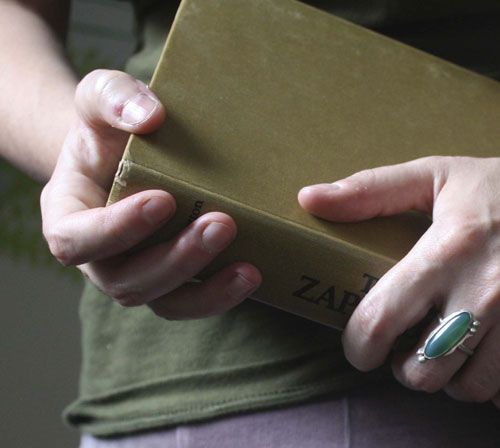 Zephyrine, sterling silver ring with a gemstone of your choice: onyx, tiger eye, howlite, red agate or green agate